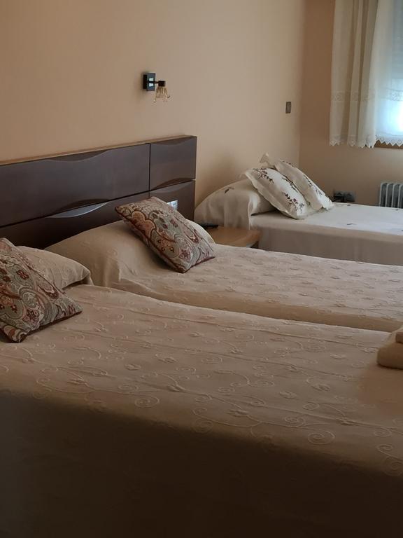 Hotel Santa Cruz Montaos 部屋 写真