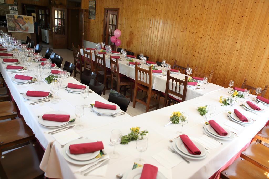 Hotel Santa Cruz Montaos エクステリア 写真
